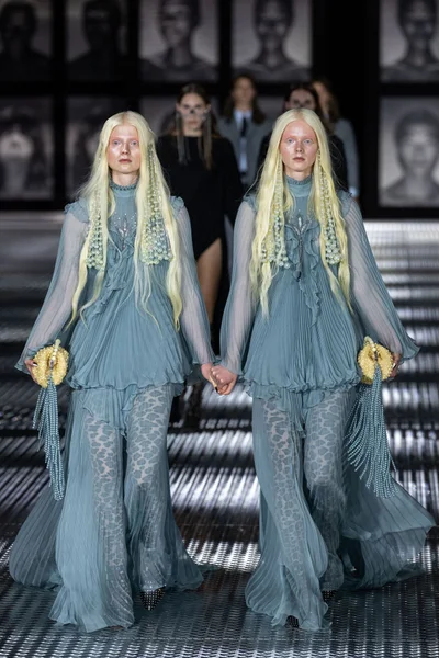 Look 66